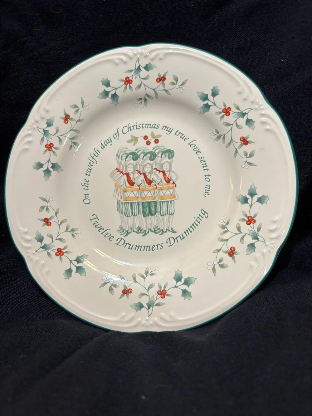 Pfaltzgraff Twelve Drummers Drumming 8” Plate 12 Days of Christmas series